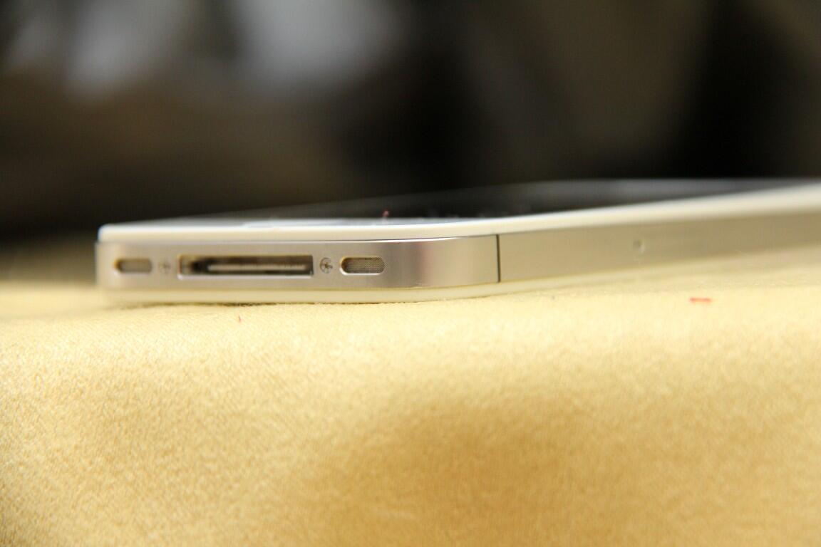 Terjual jual iphone 4s white santaiii PALEMBANG | KASKUS