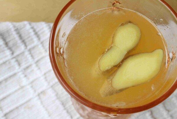 Atasi Flu dan Batuk dengan Cokelat Panas dan Wedang Jahe