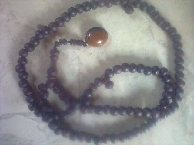 dimaharkan tasbeh gelang rogosukmo + batu dan keris