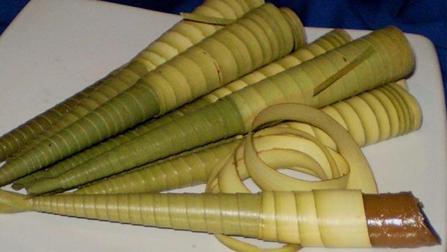 -- Jajanan Tradisional Yang Ngangenin Bikin Ngiler --