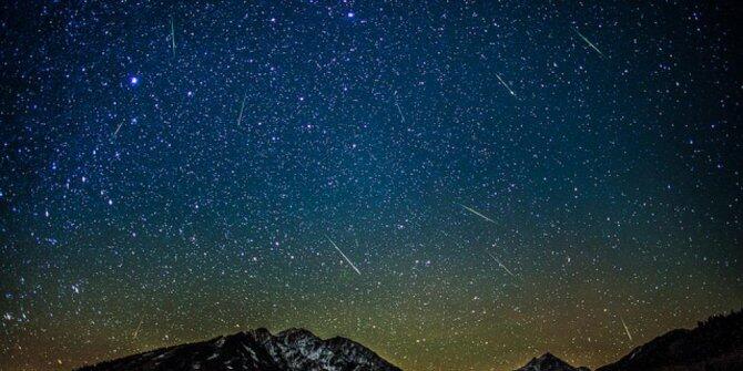 Hujan meteor Geminid sirami bumi malam ini