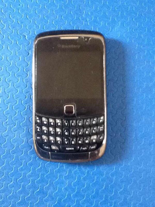 Jual BlackBerry Currve 9300 Bekas bandung