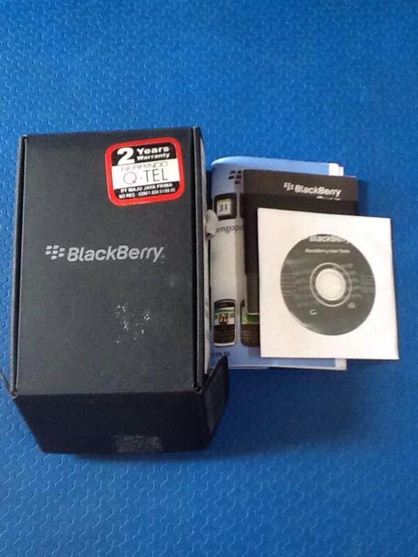 Jual BlackBerry Currve 9300 Bekas bandung