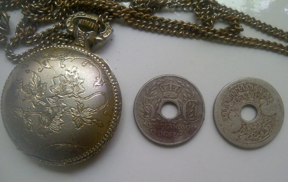 Minta tulung gan.. pocket watch merk "ilona" swiss, ori swiss kah??