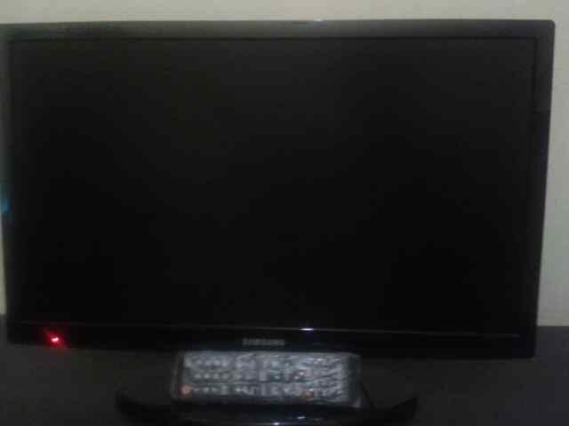 LED TV SAMSUNG 22ES5000