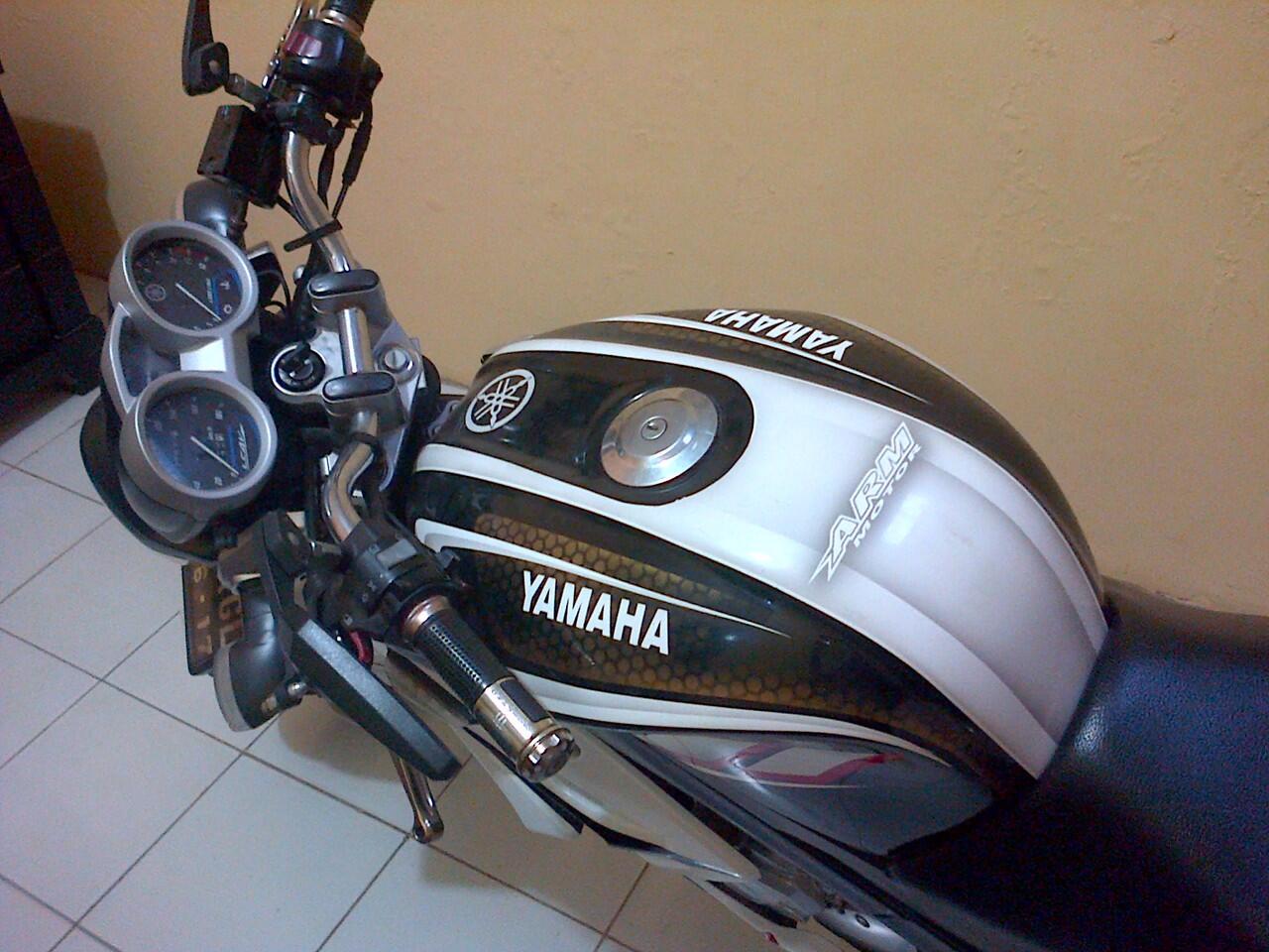 Dijual Yamaha Vixion 2012 Putih