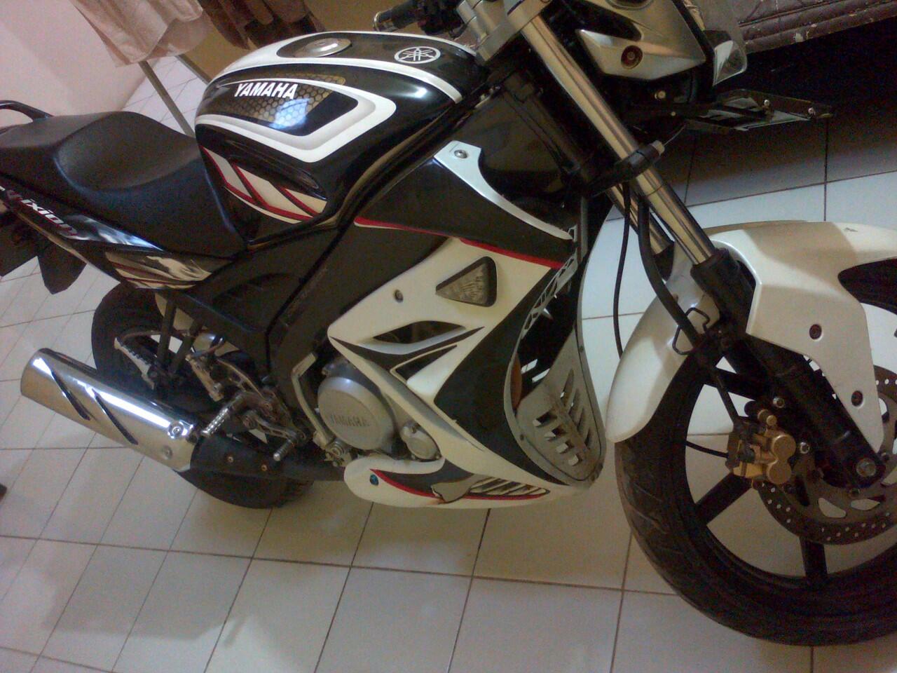 Dijual Yamaha Vixion 2012 Putih