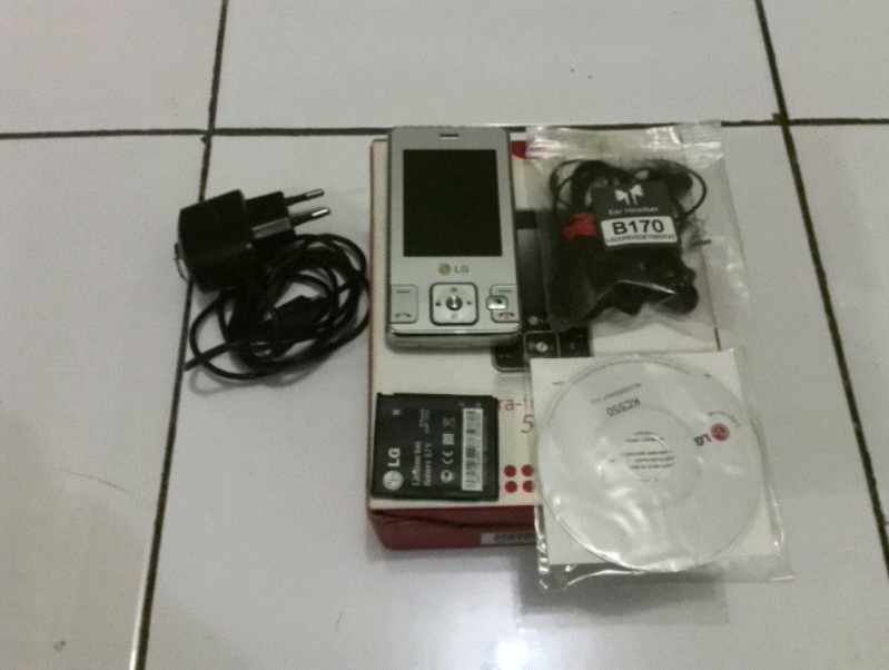 LG KC550 FULLSET PHONE CAMERA ..KHUSUS COD BOGOR