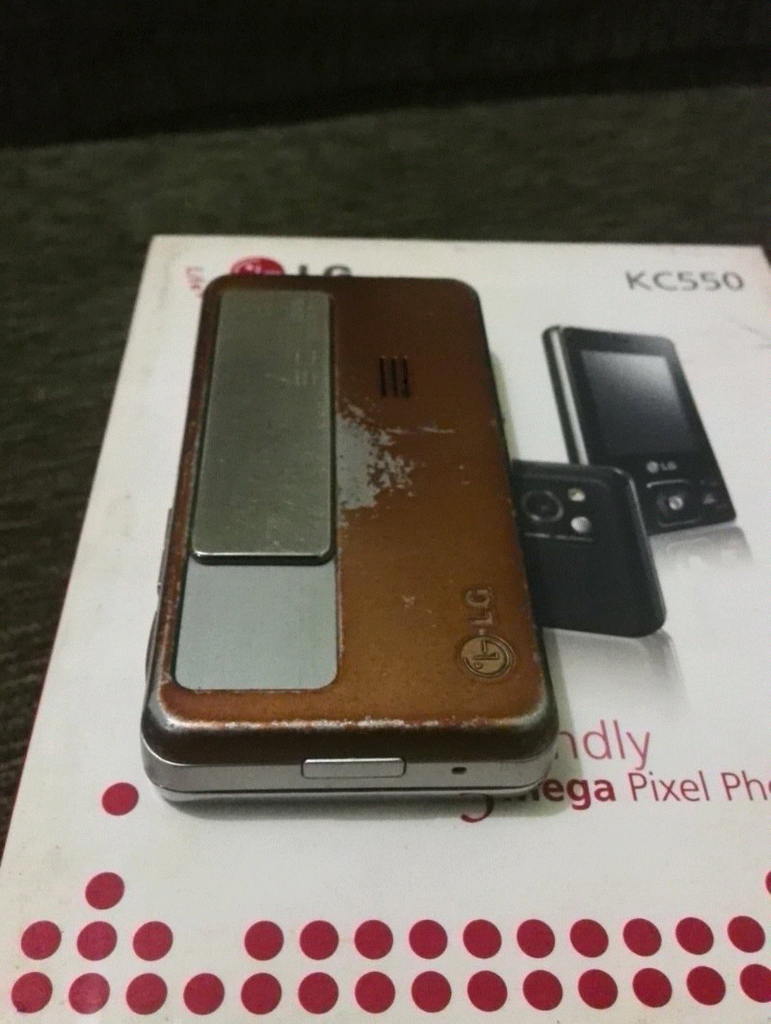 LG KC550 FULLSET PHONE CAMERA ..KHUSUS COD BOGOR