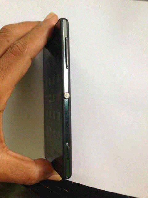 sony experia ZL C6502