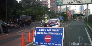 Warga Masih Bingung, Gerbang Tol Dalam Kota Ditutup