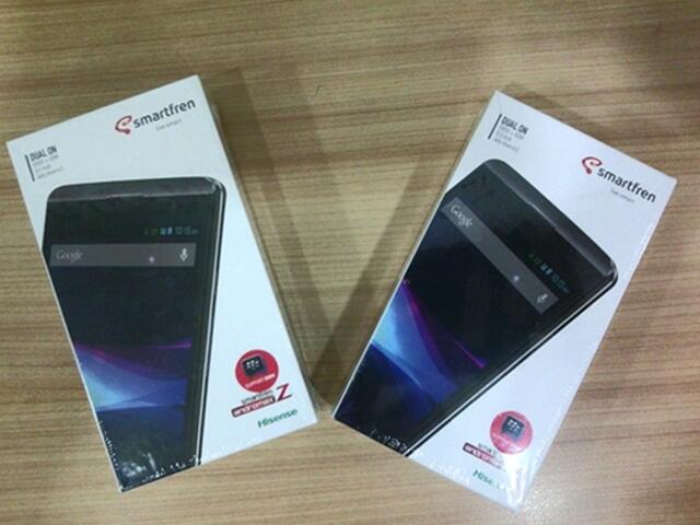 Smartfren Andromax Z 5,5" (HD 5,5" with Dolby Digital Plus)