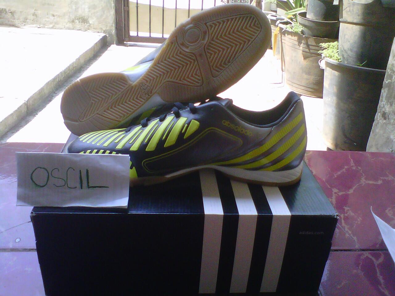sepatu original super murah!!!!adidas futsal predator LZ Absolado
