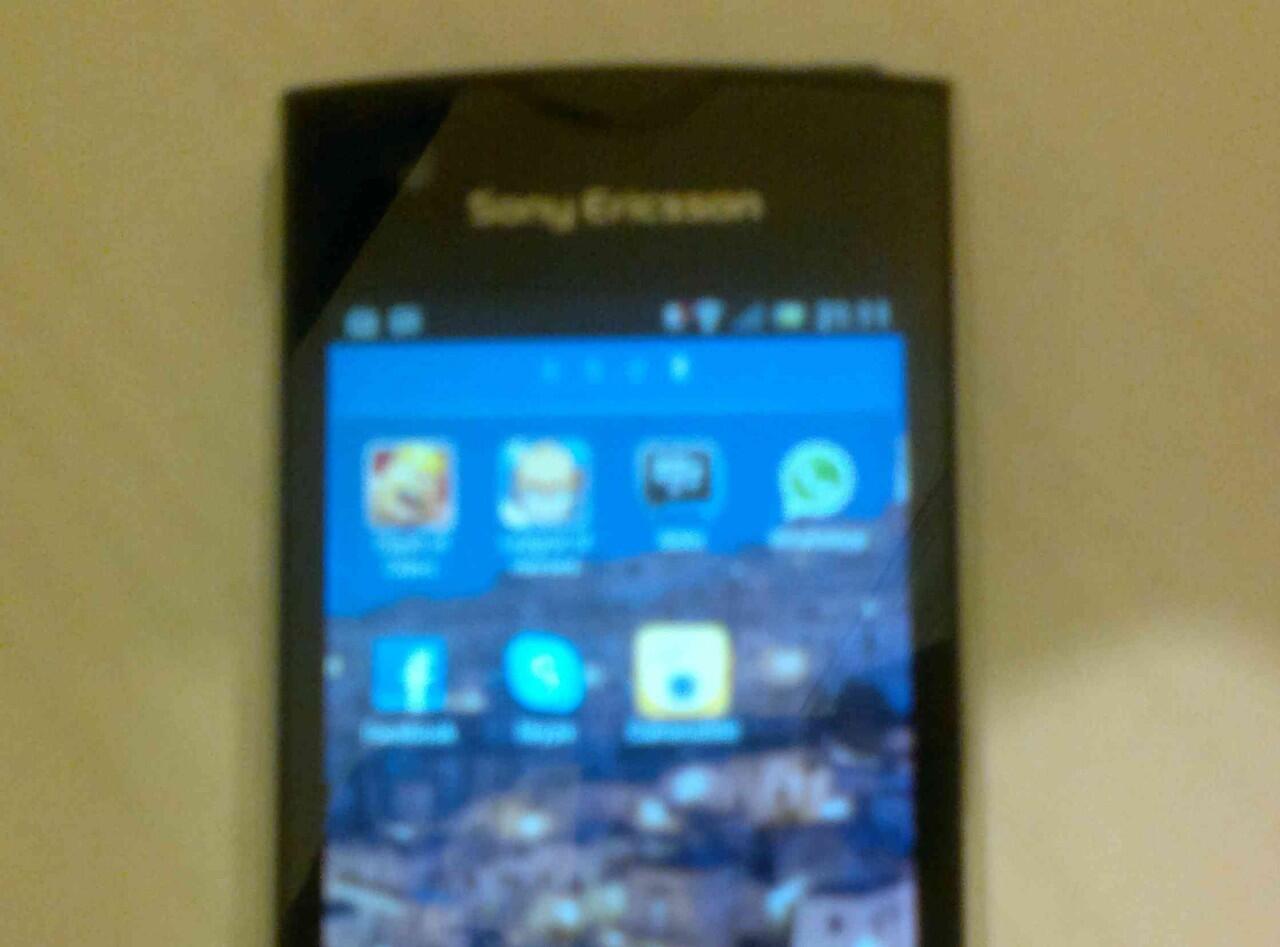 Sony Experia Ray & Nokia E6-00 Belle