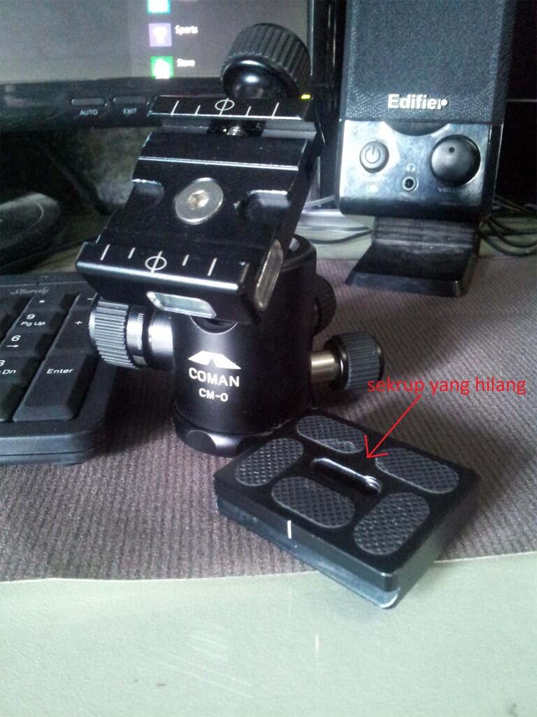 &#91;URGENT&#93; Pengganti sekrup/baut mount plate pada tripod