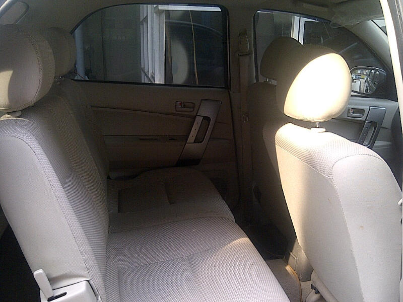 Daihatsu Terios TS silver matic 2012,harga nego
