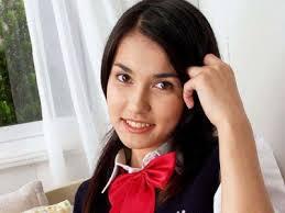 Wanita yang Bahagia