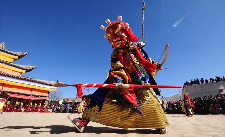 TIBET : The Monlam Chenmo, the Great Prayer Festival
