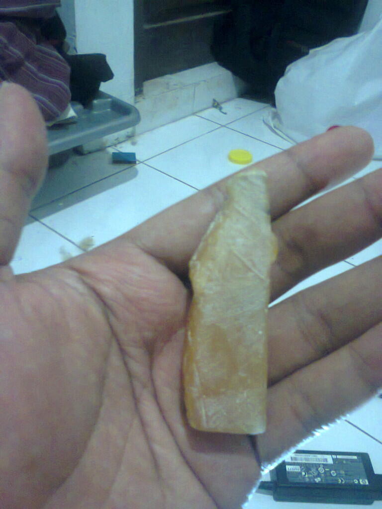MAU JUAL ROUHG batu koneng/ batu sabun/ Tianhuang / Jin Tianhuang dari Sukabumi