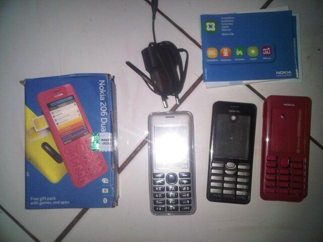 Nokia Asha 206