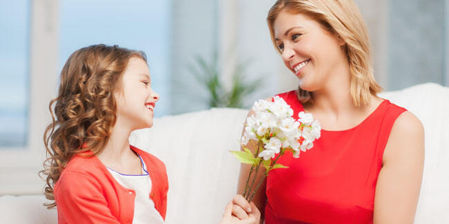 7 Cara Sederhana untuk Membahagiakan sang Ibu. Bisa di contoh jg utk agan aganwati :)