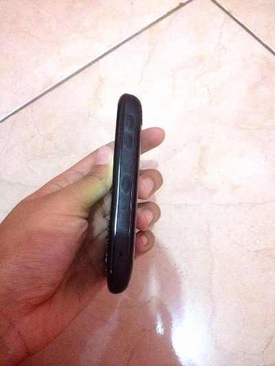 Blackberry BB Gemini 8520 FULLSET MULUS Bandung