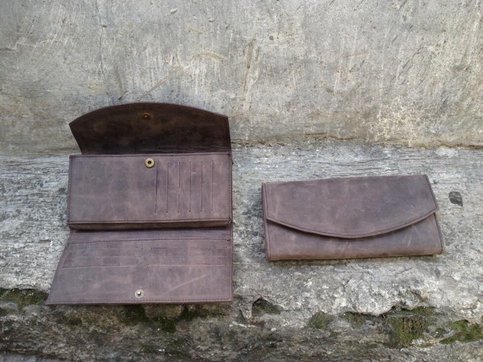 Vendor Pengrajin Kulit Andynapit (agenda,ID card,belt,bag,wallet,lanyard,etc) Bandung