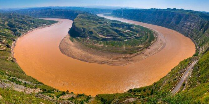 10 Sungai Terdalam di Dunia