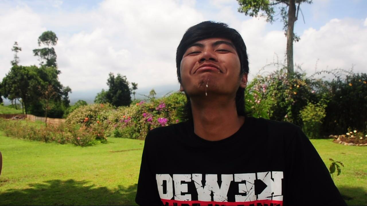 &#91; Photo &#93; Mainin bibir, lumayan ngakak