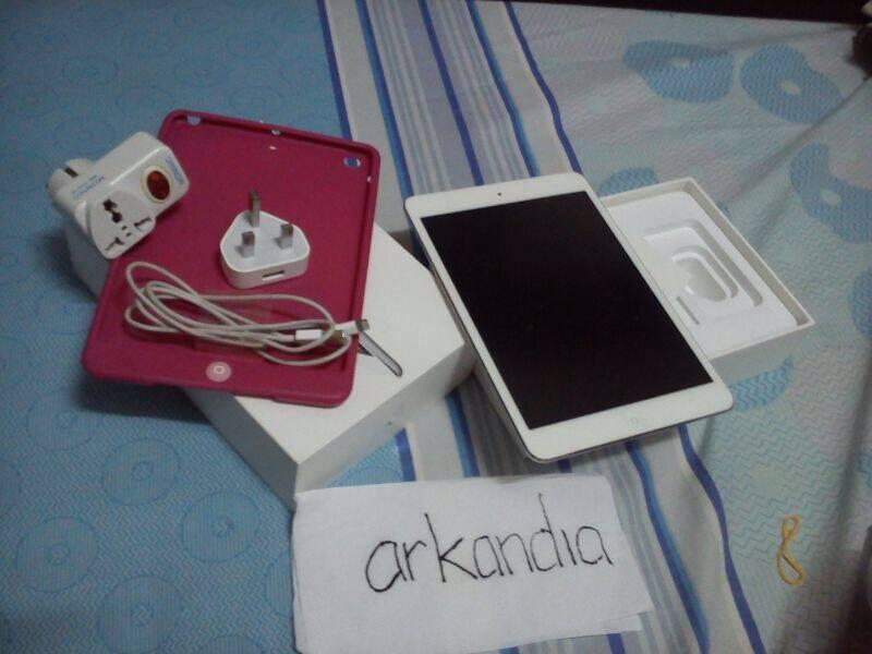Ipad Mini 16GB Wifi + Cellular Second
