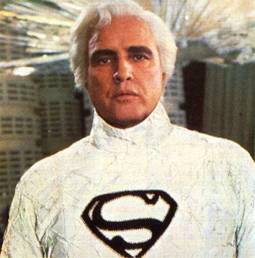 SUPERHERO/VILLAIN DENGAN BAYARAN TERMAHAL