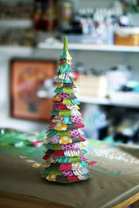 10 Kreasi Unik dan Kreatif Membuat Pohon Natal Sendiri Menjelang Natal 2013