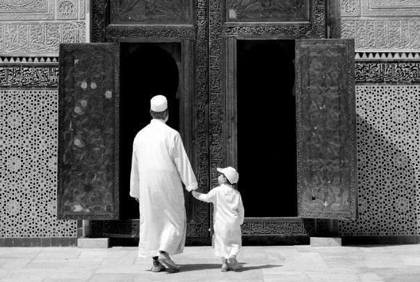 Malaikat Kecil di Hari Jumat (kisah inspiratif)