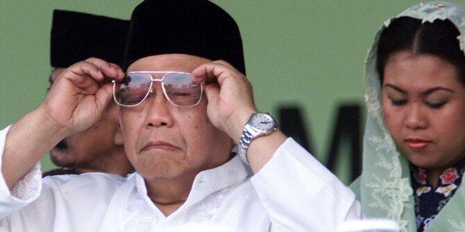 Ini cara Gus Dur merangkul dan memperlakukan rakyat kecil