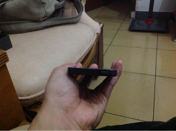 Iphone 5 16GB hitam COD jakarta