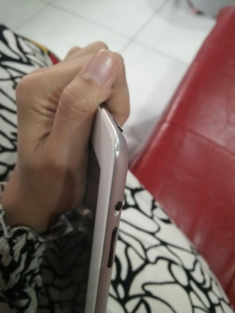 jual ipad 3 white 32GB, wifi+celular fullset