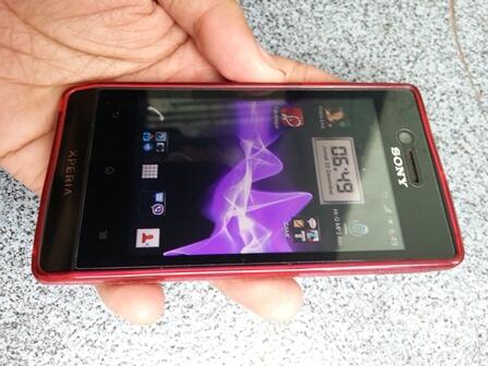 JUAL MURAH,,BU,,Sony Xperia Miro Fullset,,bonus HP CDMA..COD BANDUNG