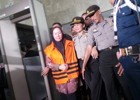 Atut Langsung Ditahan Karena Dikhawatirkan Hilangkan Barang Bukti
