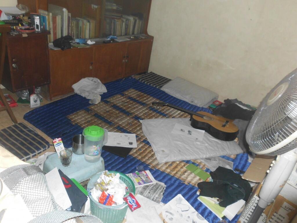 &#91; Share &#93; INI KAMAR KU YANG BERANTAKAN MANA KAMAR MU YANG BERANTAKAN