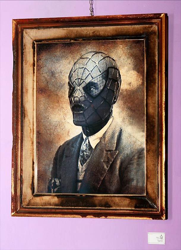 15 Superhero dan Tokoh Film dalam Seri Foto Antik