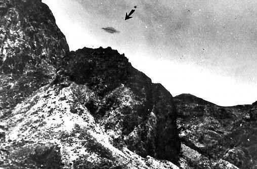 Kisah Nyata Pertempuran Militer Melawan UFO!