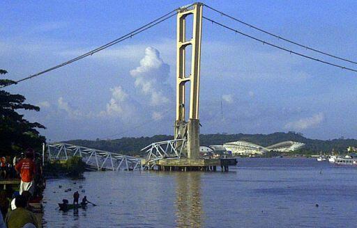 Selamat datang di Kerajaan Kutai (Sepenggal kisah Ambruknya Jembatan Kukar)