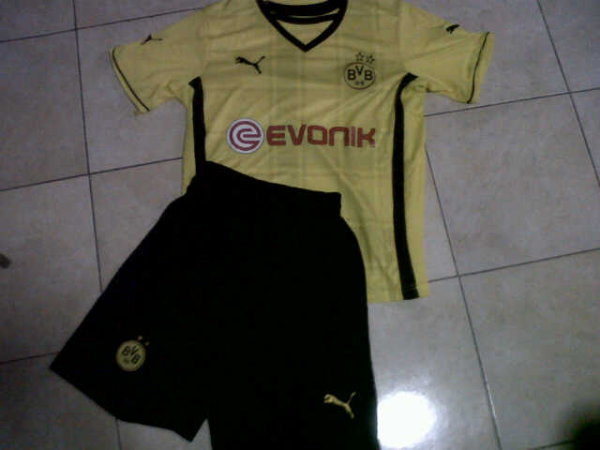 Ngabisin Jersey Grade AA Harga Miring gan!!