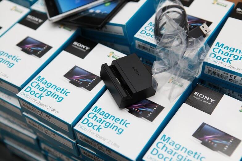DOCK CHARGER DAN MAGNETIC KABEL FOR XPERIA V, Z, Z1, Z ULTRA MURAH GARANSI 1 TAHUN