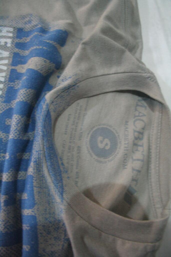 (cuci gudang 1) 2 baju macbeth 100% ori bandung