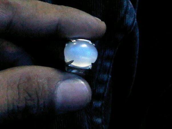 Batu Biduri Bulan Air Beras