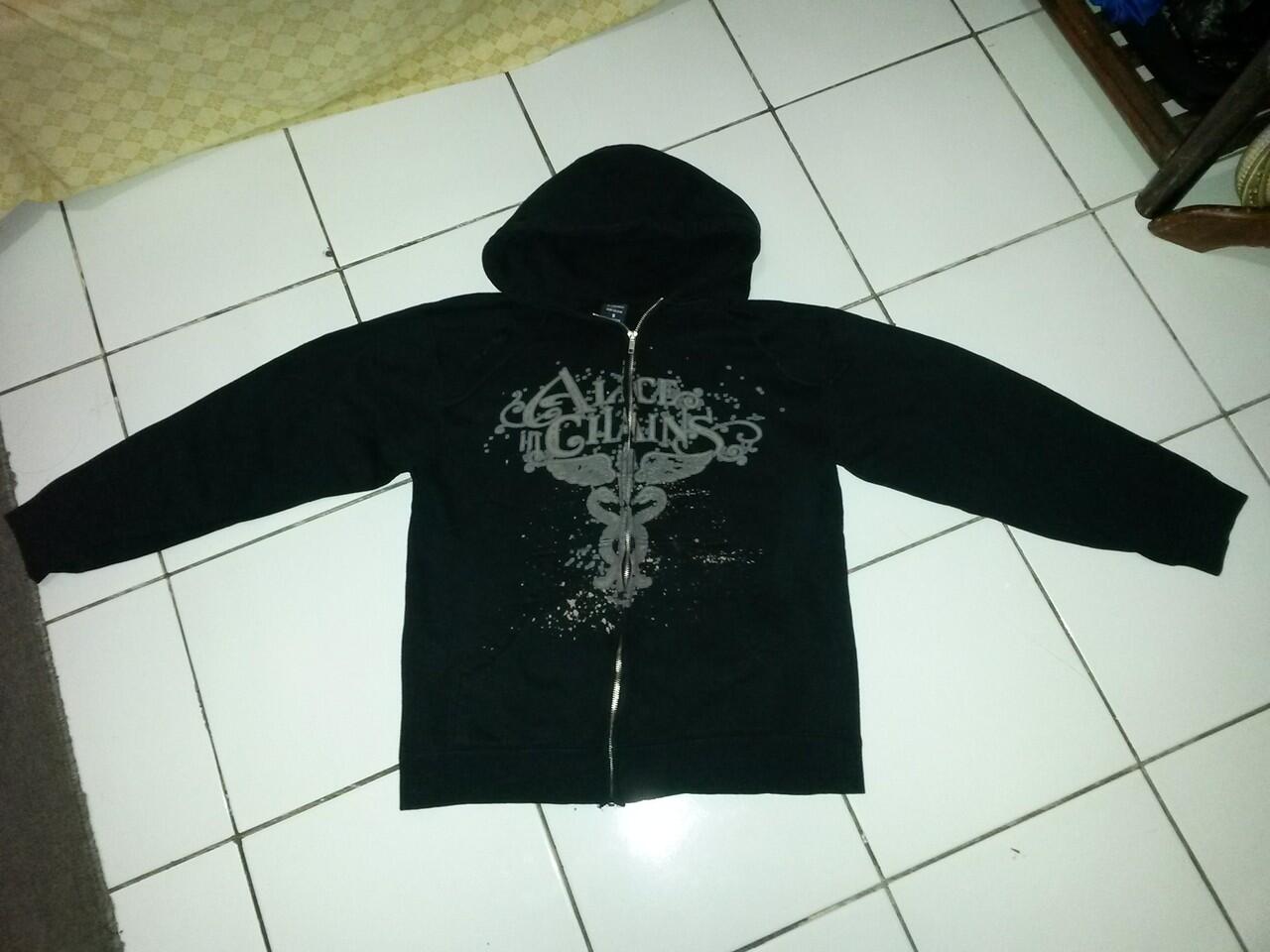 ZIPPER / HOODIE ALICE IN CHAINS ORIGINAL MULUS MURAH MASUK SINI GAN