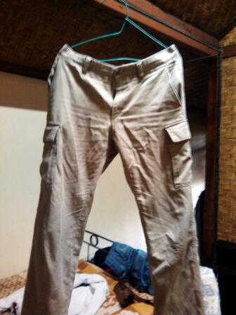 Jaket The North Face, Jaket Escape, Sepatu Outdoor Columbia, Celana Cargo Uniqlo