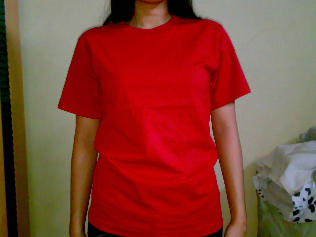 terima pesanan sweater polos , t-shirt polos ( Pre Order )