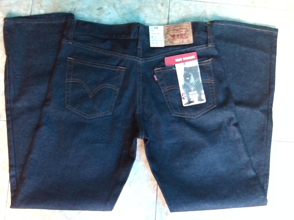 Celana Jeans Levi's 505 hitam murmer